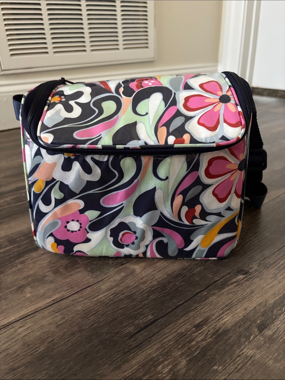 Vera Bradley Lunch Cooler Bag Mod Paisley Pink Mint Green Navy Floral Insulated